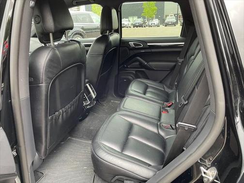 2018 Porsche Cayenne S