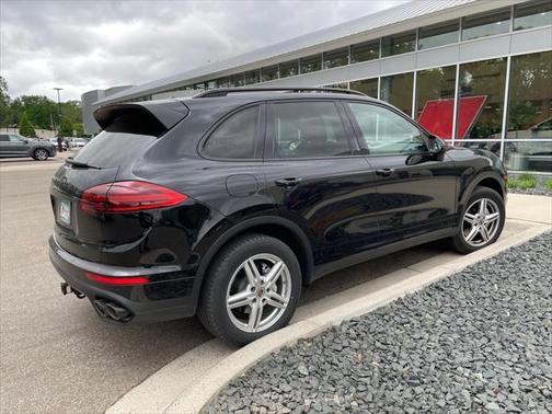 2018 Porsche Cayenne S