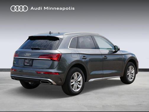 2023 Audi Q5 45 S line Premium