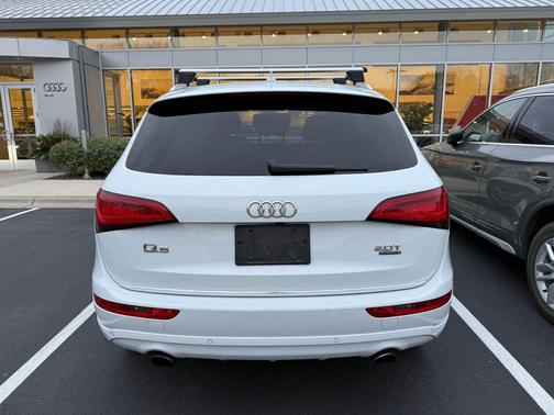 2017 Audi Q5 2.0T Premium Plus