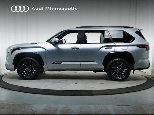 2024 Toyota Sequoia Platinum