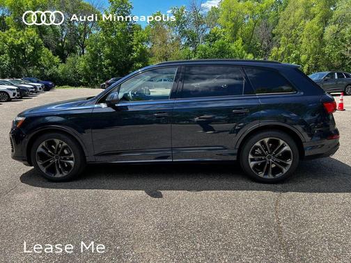Blue Metallic 2026 Audi Q7 55 Premium Plus