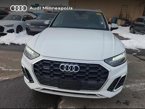 2023 Audi Q5 45 S line Premium Plus