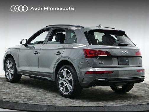2025 Audi Q5 45 S line Premium