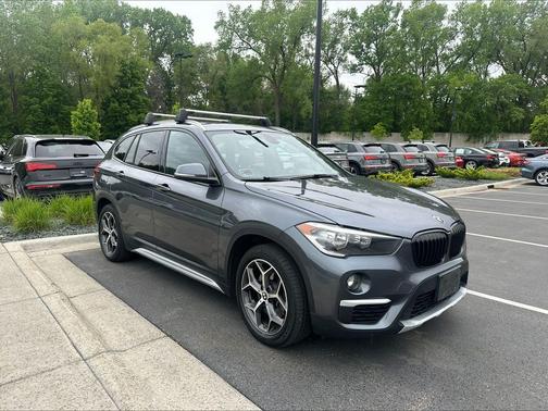 Mineral Grey Metallic 2018 BMW X1 xDrive28i