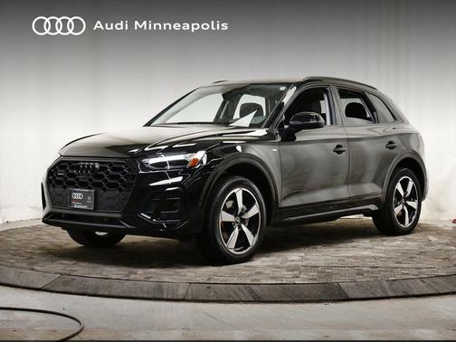 2023 Audi Q5 45 S line Prestige