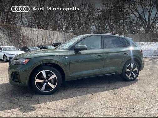 2023 Audi Q5 45 S line Premium Plus