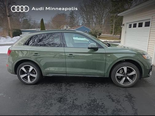 2023 Audi Q5 45 S line Premium Plus
