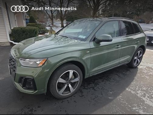 2023 Audi Q5 45 S line Premium Plus