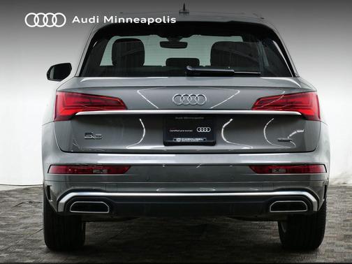 2023 Audi Q5 45 S line Premium