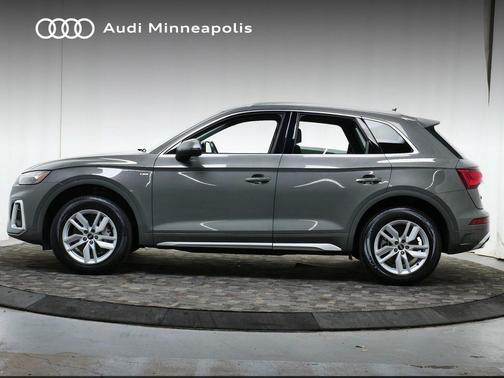 2023 Audi Q5 45 S line Premium