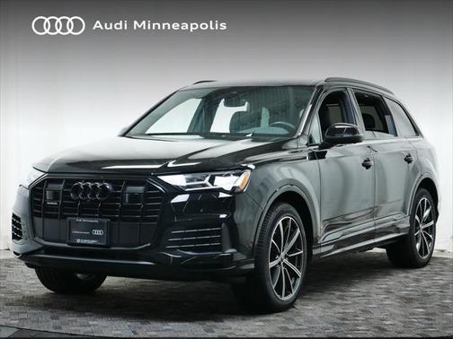2022 Audi Q7 55 Premium Plus