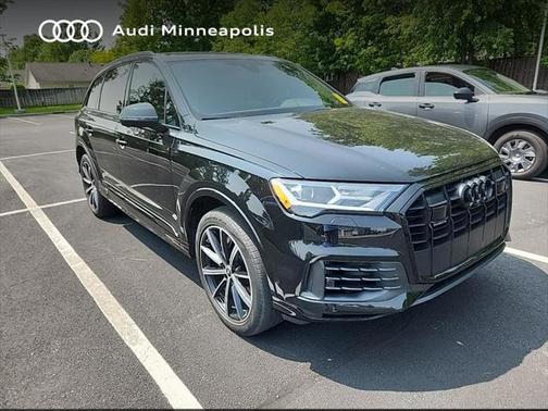 2022 Audi Q7 55 Premium Plus