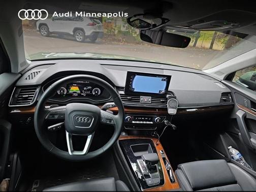 District Green Metallic 2023 Audi Q5 e 55 S line Premium Plus