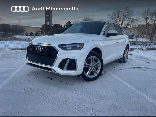 2023 Audi Q5 e 55 S line Premium Plus