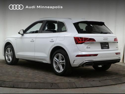 2023 Audi Q5 e 55 S line Premium Plus