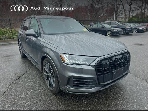 Gray Metallic 2023 Audi Q7 55 Prestige