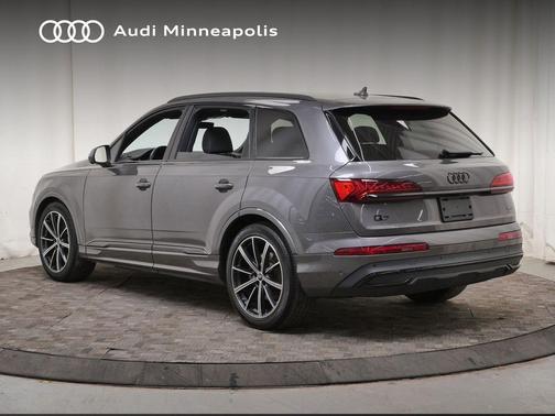 Gray Metallic 2023 Audi Q7 55 Prestige