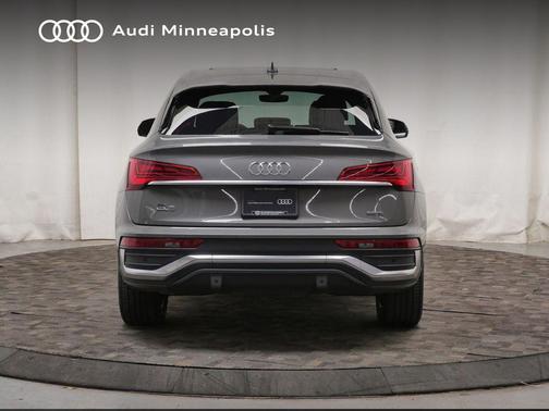 Chronos Gray Metallic 2023 Audi Q5 45 S line Premium