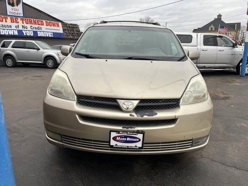 2004 Toyota Sienna XLE Limited