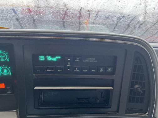 1990 Buick Reatta Base 2dr Coupe