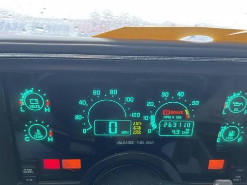 1990 Buick Reatta Base 2dr Coupe