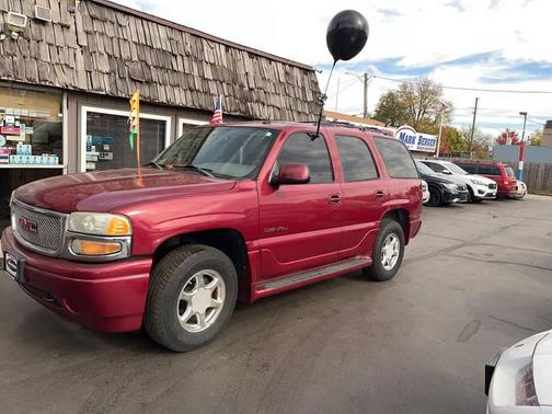 2005 GMC Yukon Denali