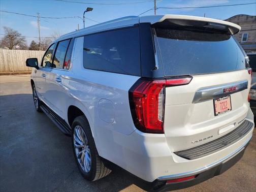 2023 GMC Yukon XL Denali