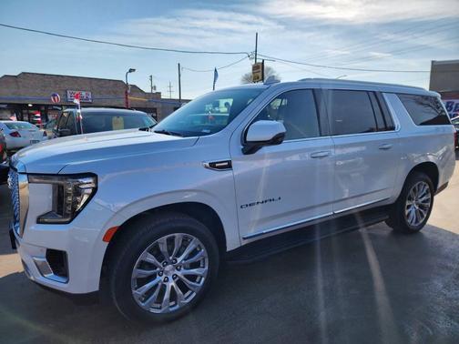 2023 GMC Yukon XL Denali
