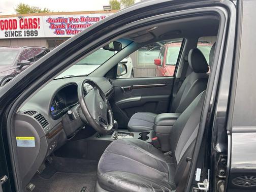 2012 Hyundai SANTA FE SE