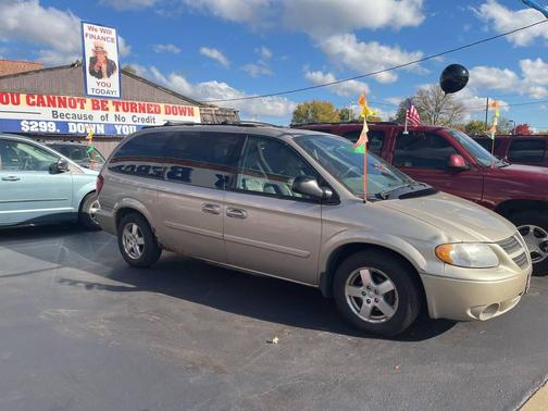2005 Dodge Grand Caravan SXT
