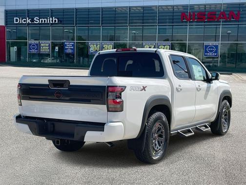 2026 Nissan Frontier PRO-X