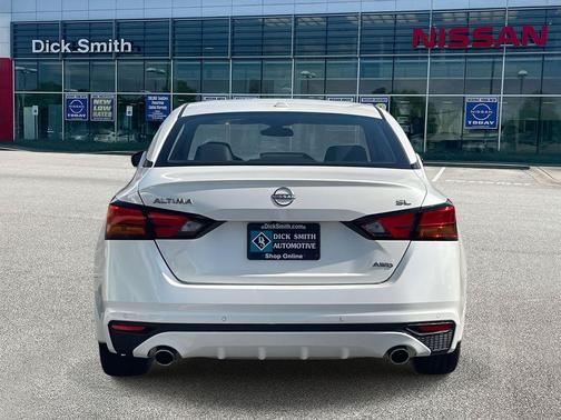 2024 Nissan Altima 2.5 SL