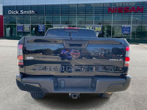 2022 Nissan Frontier PRO-X