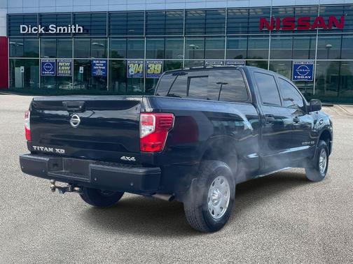 2021 Nissan Titan XD S