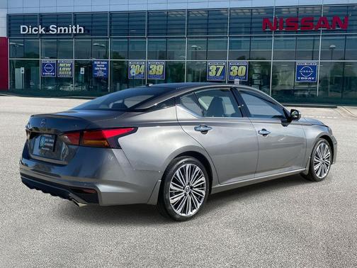 2025 Nissan Altima 2.5 SL