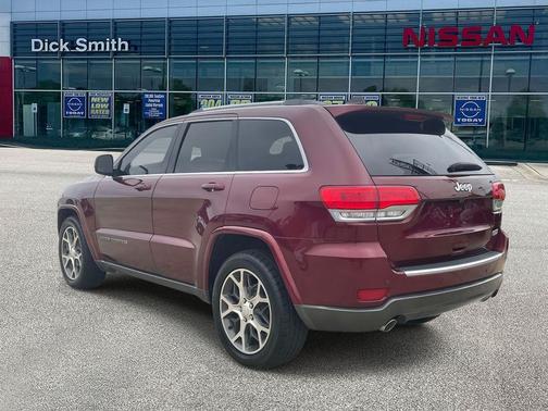 2018 Jeep Grand Cherokee Sterling Edition