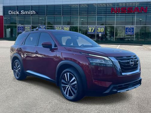 2024 Nissan Pathfinder Platinum FWD