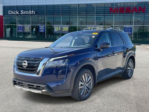 2024 Nissan Pathfinder SL FWD