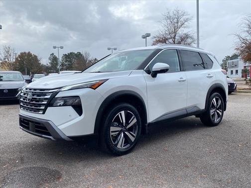 2025 Nissan Rogue SL