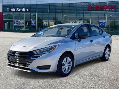 2025 Nissan Versa 1.6 S