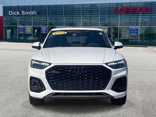2023 Audi Q5 45 S line Prestige