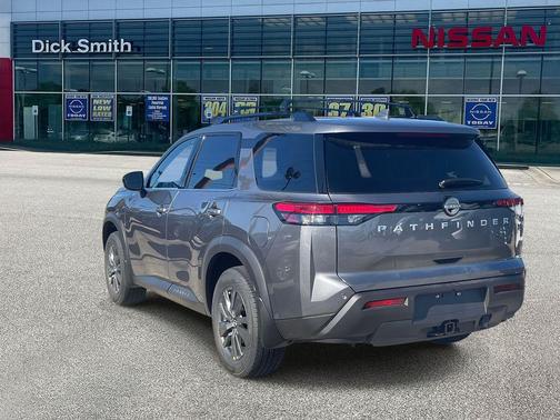 2025 Nissan Pathfinder SV FWD