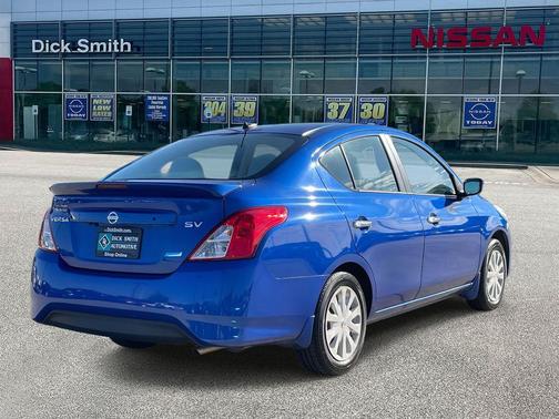 2015 Nissan Versa 1.6 SV