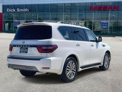 2023 Nissan Armada SL 2WD