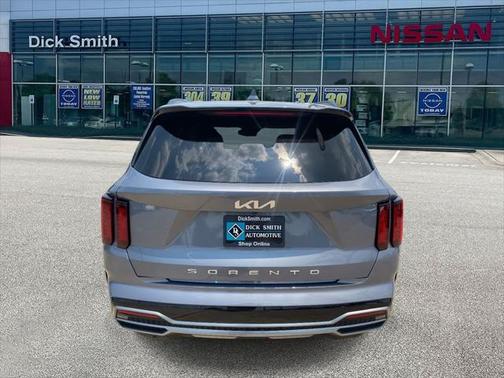 2022 Kia Sorento S