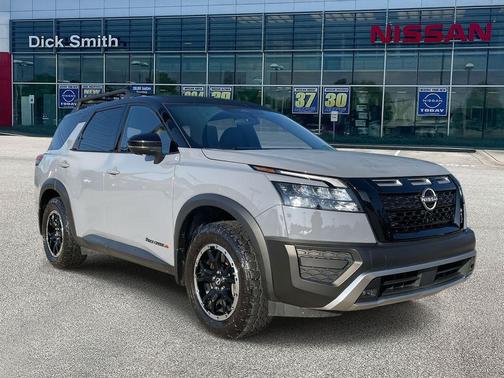 2024 Nissan Pathfinder Rock Creek 4WD