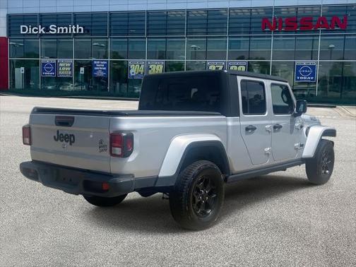 2022 Jeep Gladiator Willys 4x4