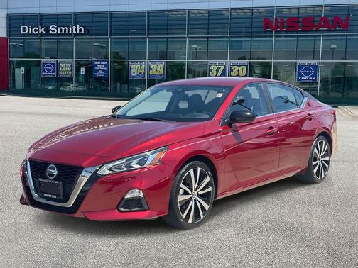 2020 Nissan Altima SR FWD