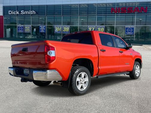 2018 Toyota Tundra SR5